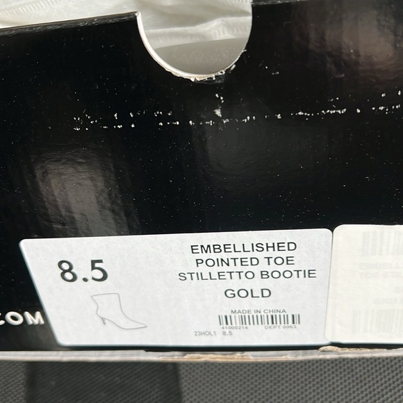 Torrid Embellished Pointed Toe Stiletto Bootie Sz 8.5 WW - Picture 11 of 12